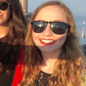 Meet your Posher, Anna